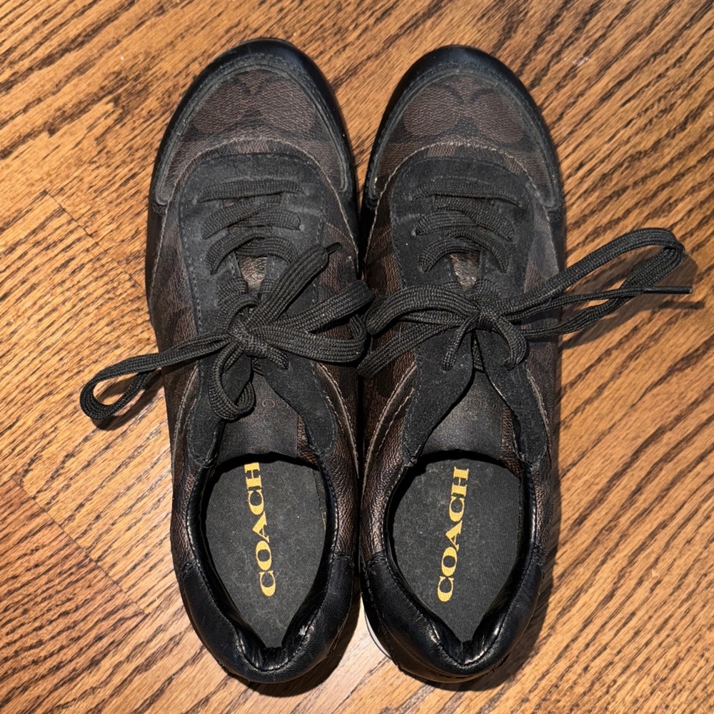 NEVER WORN COACH Signature Brown & Black Sneakers - Picture 5 of 8